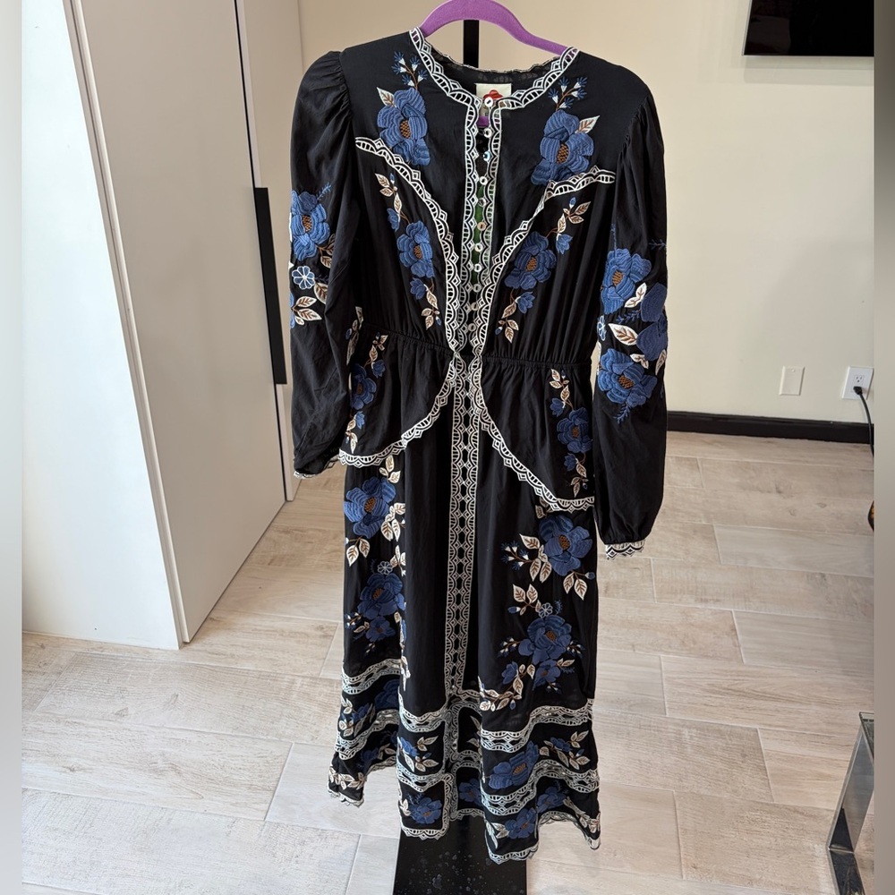 Farm Rio: Black Bold Flowers Long Sleeve Midi Dress - Picture 13 of 16